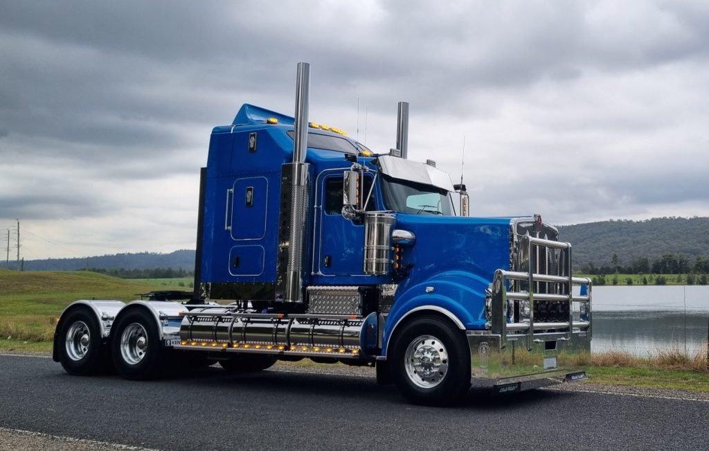 Force Enterprises ARA135 steers ARA27 drives