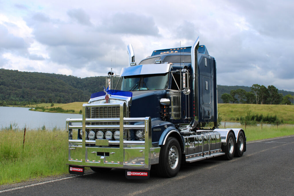 Compas Transport's T659